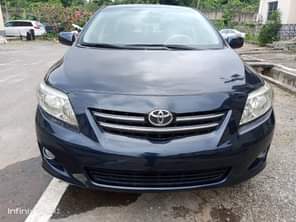 A picture of Toyota Corolla le 2012 Color Black Properly Used from new