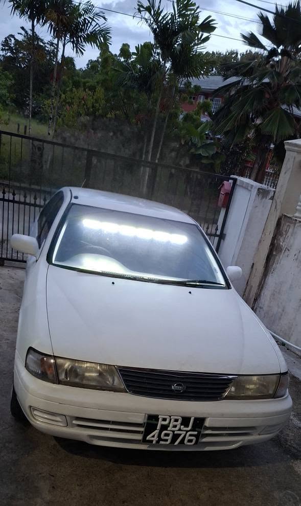 nissan b14