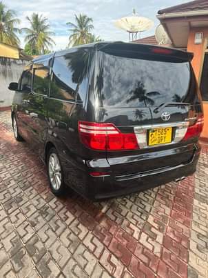 A picture of Toyota Alphard