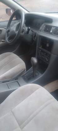 A picture of Camry 02tiny light Engine and gear perfect Ac need attention