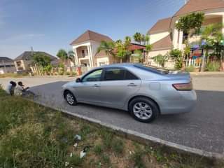 A picture of Toyota Camry 08