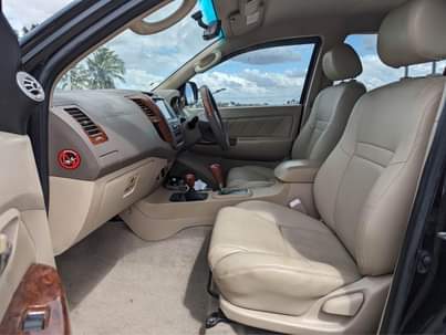 A picture of TOYOTA FORTUNER