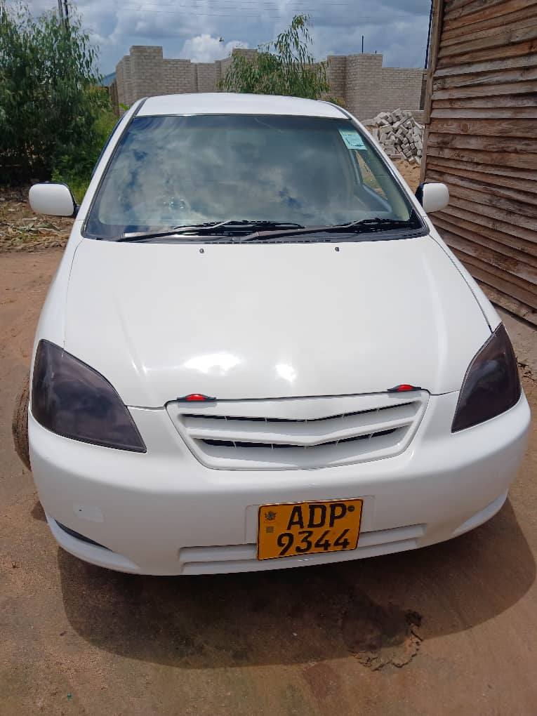 used toyota runx