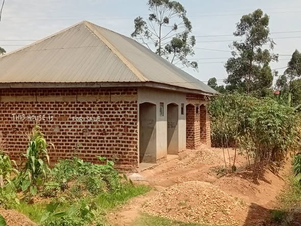 houses kawempe