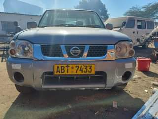 used nissan hardbody