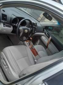 A picture of Toyota Highlander 2008 Model Nigeria Use Accident Free Good Engine