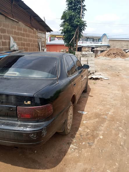 A picture of Toyota camry orobo engine Automatic Gear good Price 1 350m