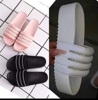classifieds/shoes