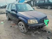 A picture of Honda crv 03