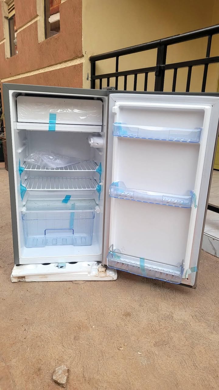 A picture of Household items Fridge center table on sale