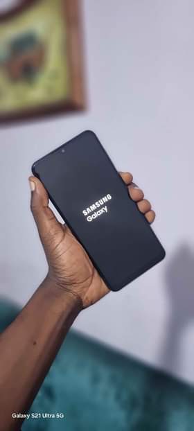 A picture of Samsung A04s