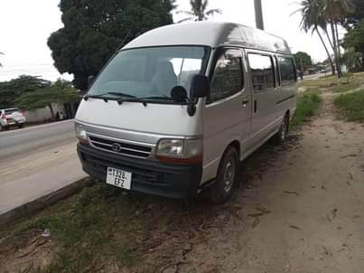 used toyota hiace