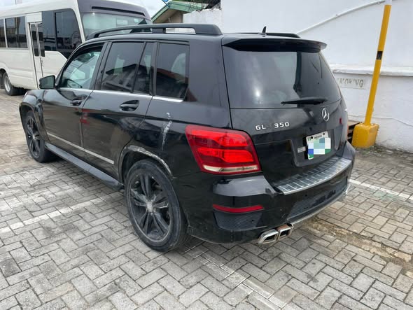 A picture of 2010 Mercedes Benz GLK Class