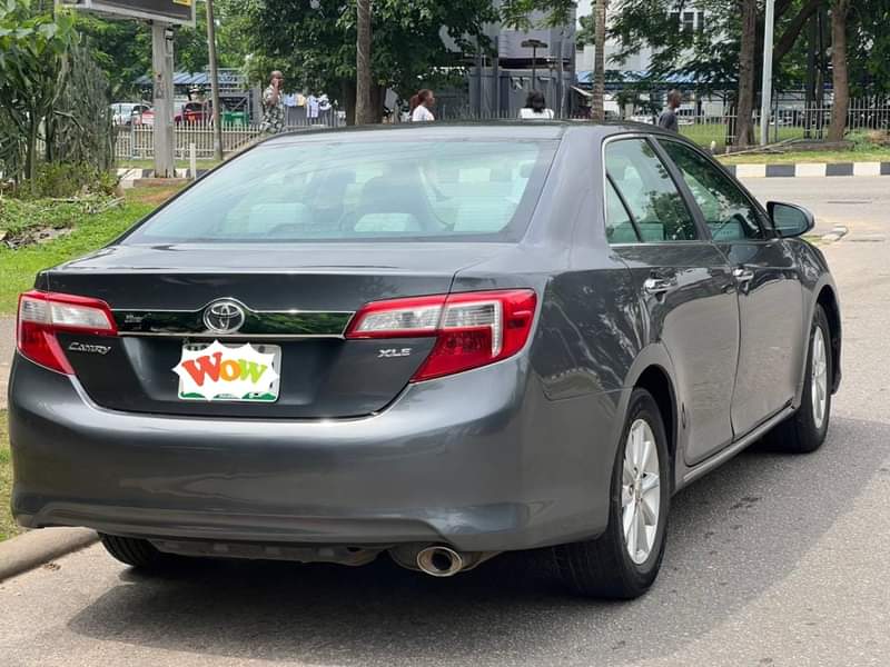 A picture of 2013 Toyota Camry Extremely clean untempered engine Untempered Gear chilling