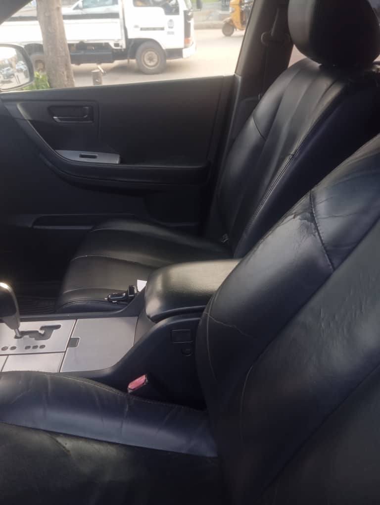 A picture of Nissan Moreno