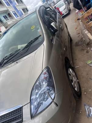 A picture of Toyota spacio