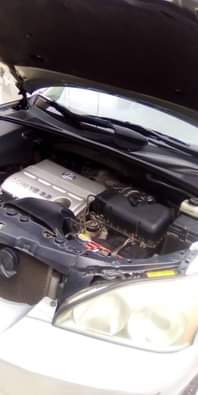 A picture of NEATLY USED 2006 MODEL LEXUS RX330 Sound Engine 100 Smooth