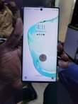 A picture of Samsung note 10 super clean