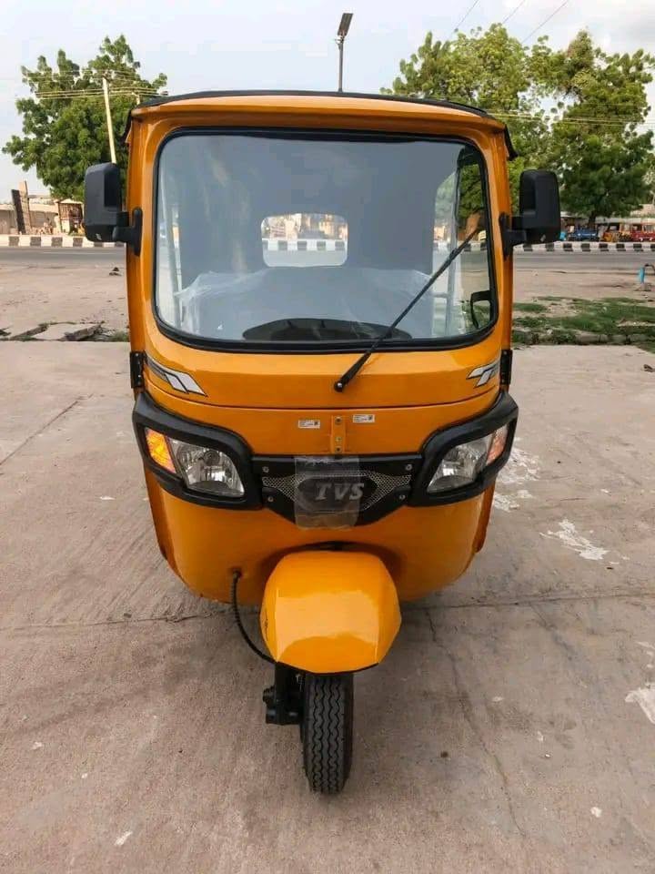 A picture of Neatly used TVS Keke Deluxe 09131132781