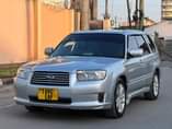 A picture of Subaru forester MIL 16 5 Cross sport Mwaka 2006 Bei