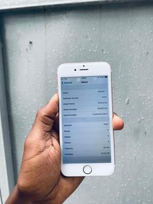 A picture of iPhone 6S 64GB