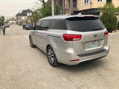 A picture of 2016 Kia Sedona SX