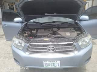 A picture of Highest grade toyota Highlander hybrid