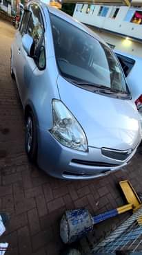 A picture of Toyota ractis