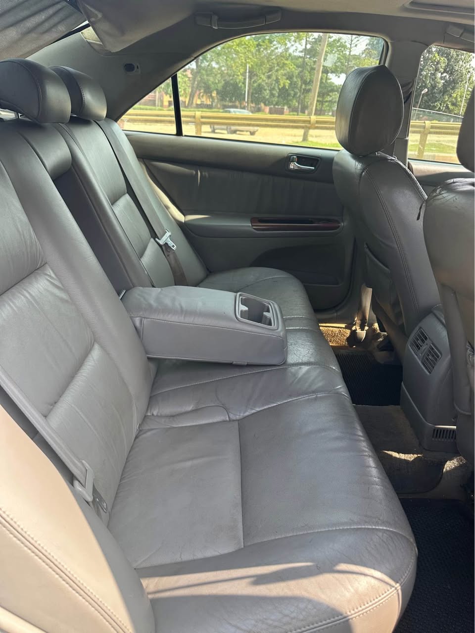 A picture of 2005 Toyota Camry xle