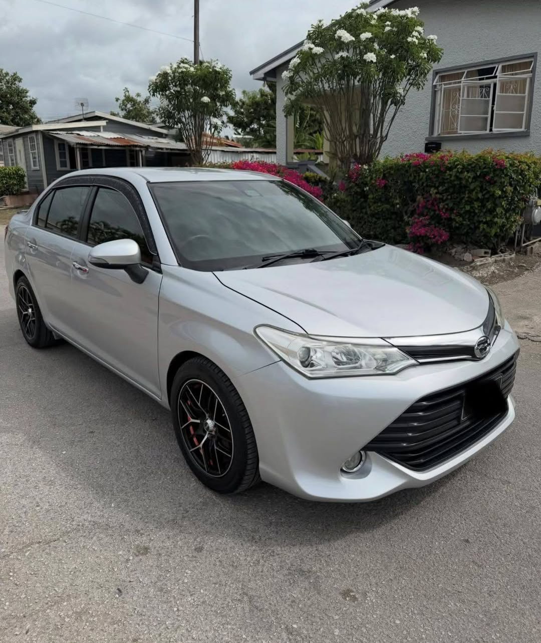 used toyota axio