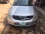 A picture of Honda e o d
