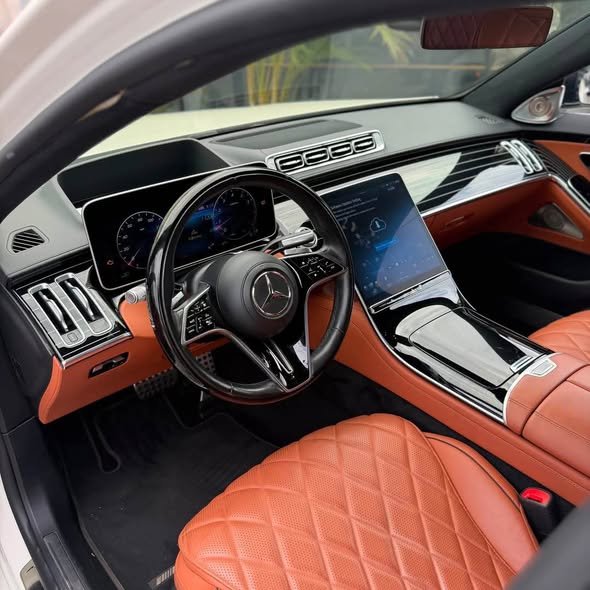 A picture of 2024 Mercedes Benz S Class