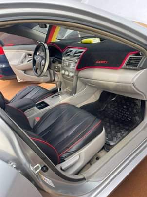 A picture of 2008 Toyota Votron