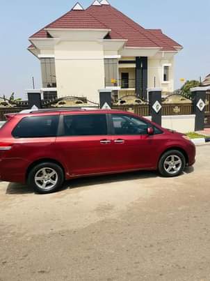A picture of TOYOTA SIENNA 2012 2yrs used By Direct Owner 4Plug Engine