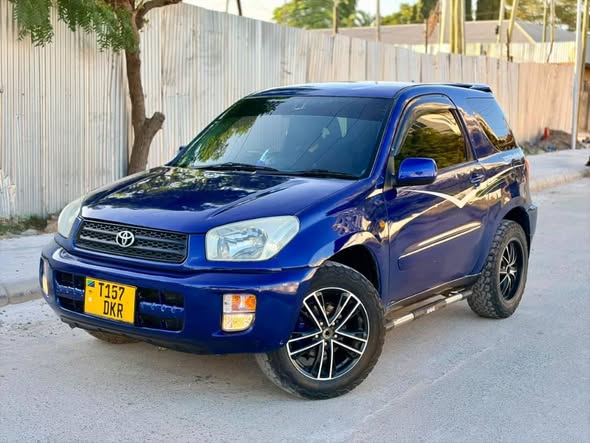 A picture of TOYOTA RAV4