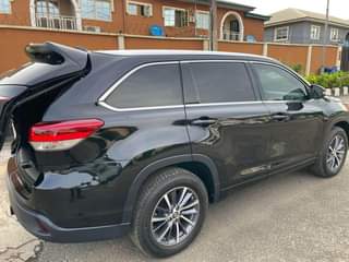A picture of 2017 Toyota Highlander XLE