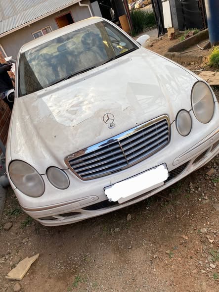 A picture of MERCEDES BENZ W211 E CLASS AUTOMATIC ENGINE M112 V6 PETROL