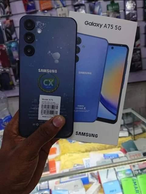 A picture of SAMSUNG A75