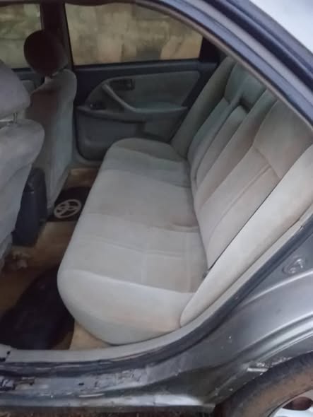 A picture of TOYOTA CAMRY ENVELOPE 2001