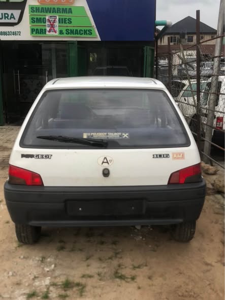 A picture of Manual Peugeot 106 4sale