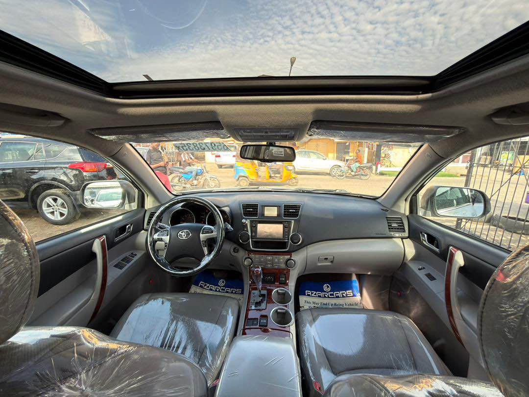 A picture of Foreign Used 2013 Toyota Highlander Limited Edition Full Option First