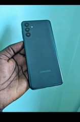 A picture of Samsung A04s