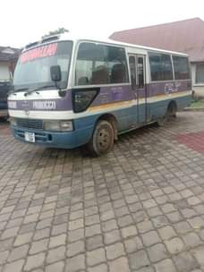 A picture of Toyota coaster