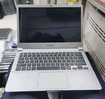 classifieds/laptops