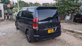 A picture of Toyota Noah gari kali sana Bei ml 8 3 No