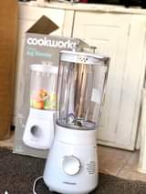 A picture of Brand new boxed blenders are available from the uk