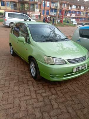 A picture of Toyota spacio