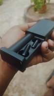 A picture of earpods kali