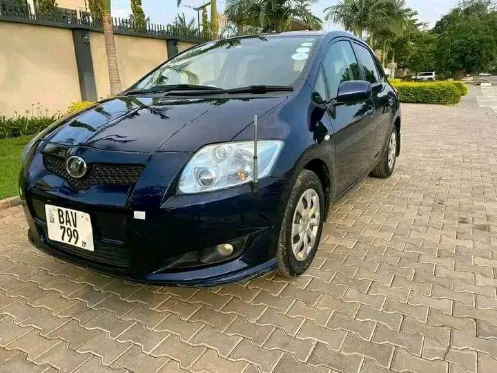 toyota auris