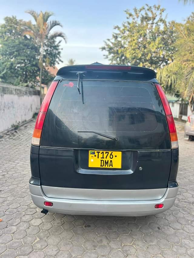 A picture of Noah SR40 mwanza call WhatsApp 0686108116